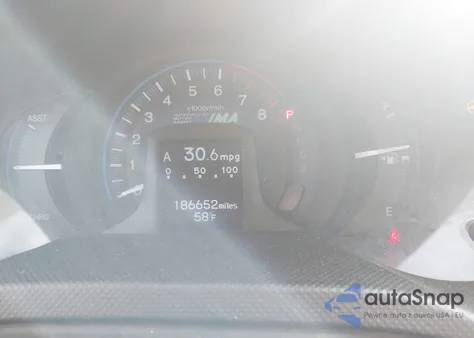 2013 Honda Insight Ex from USA, damaged, VIN JHMZE2H77DS003878